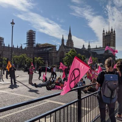 London0915b8bdf512 A207 641a 1d77 5e47e07f28c2